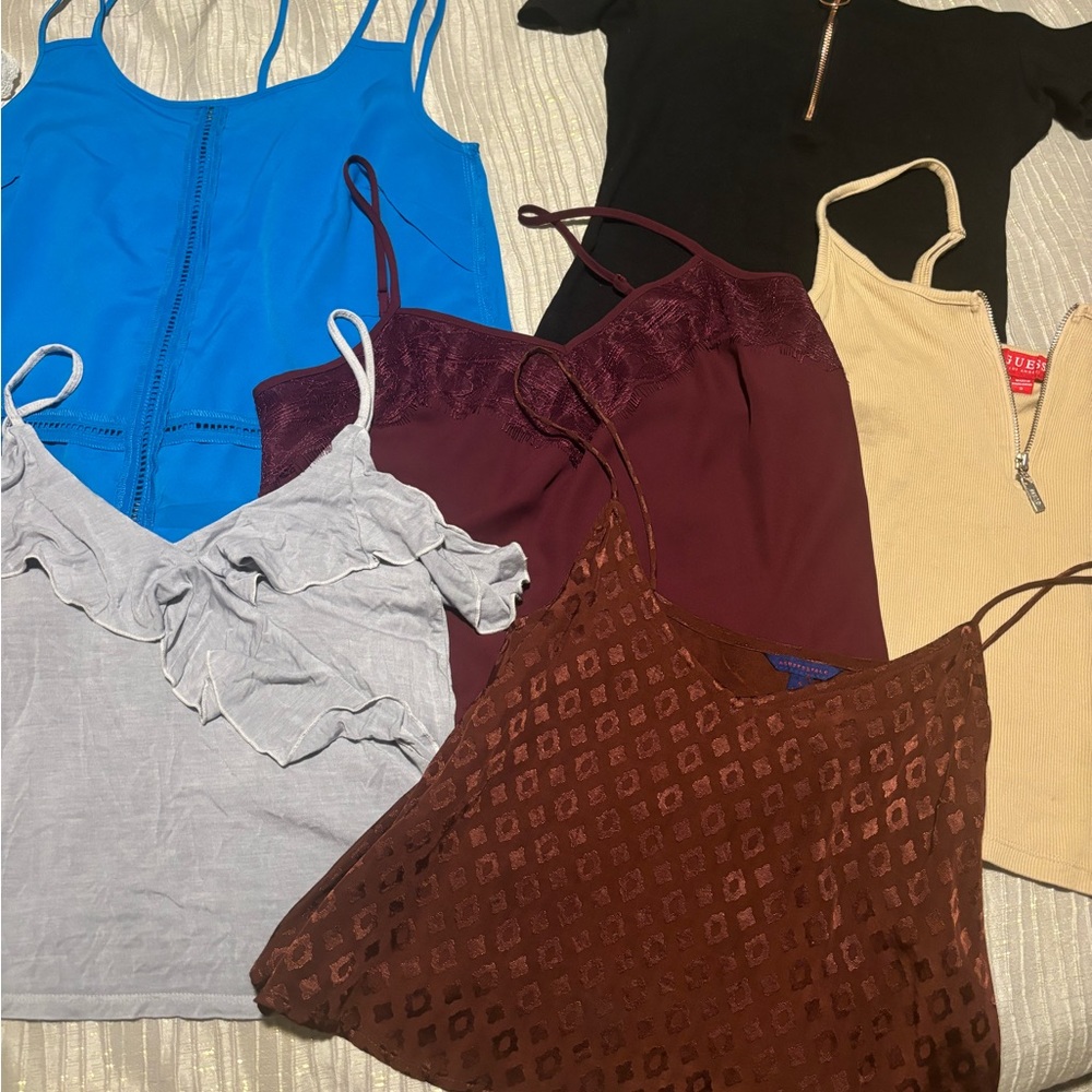 11 pcs Lot Tops and crop tops nwot! Guess, American Eagle ect..